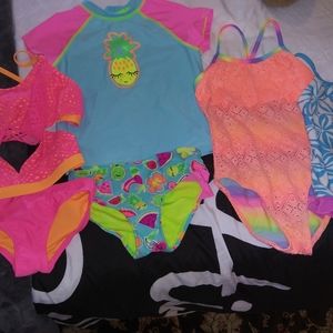 Lot girls size 4/5 swimsuits